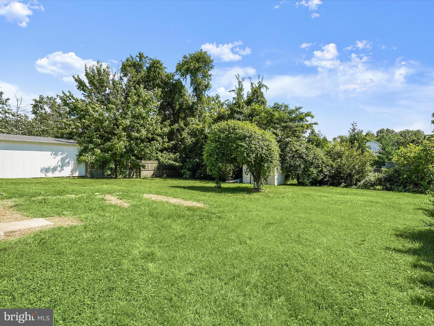 2917 E LEE AVE, ALEXANDRIA, Virginia 22306, 4 Bedrooms Bedrooms, ,3 BathroomsBathrooms,Residential,For sale,2917 E LEE AVE,VAFX2280930 MLS # VAFX2280930