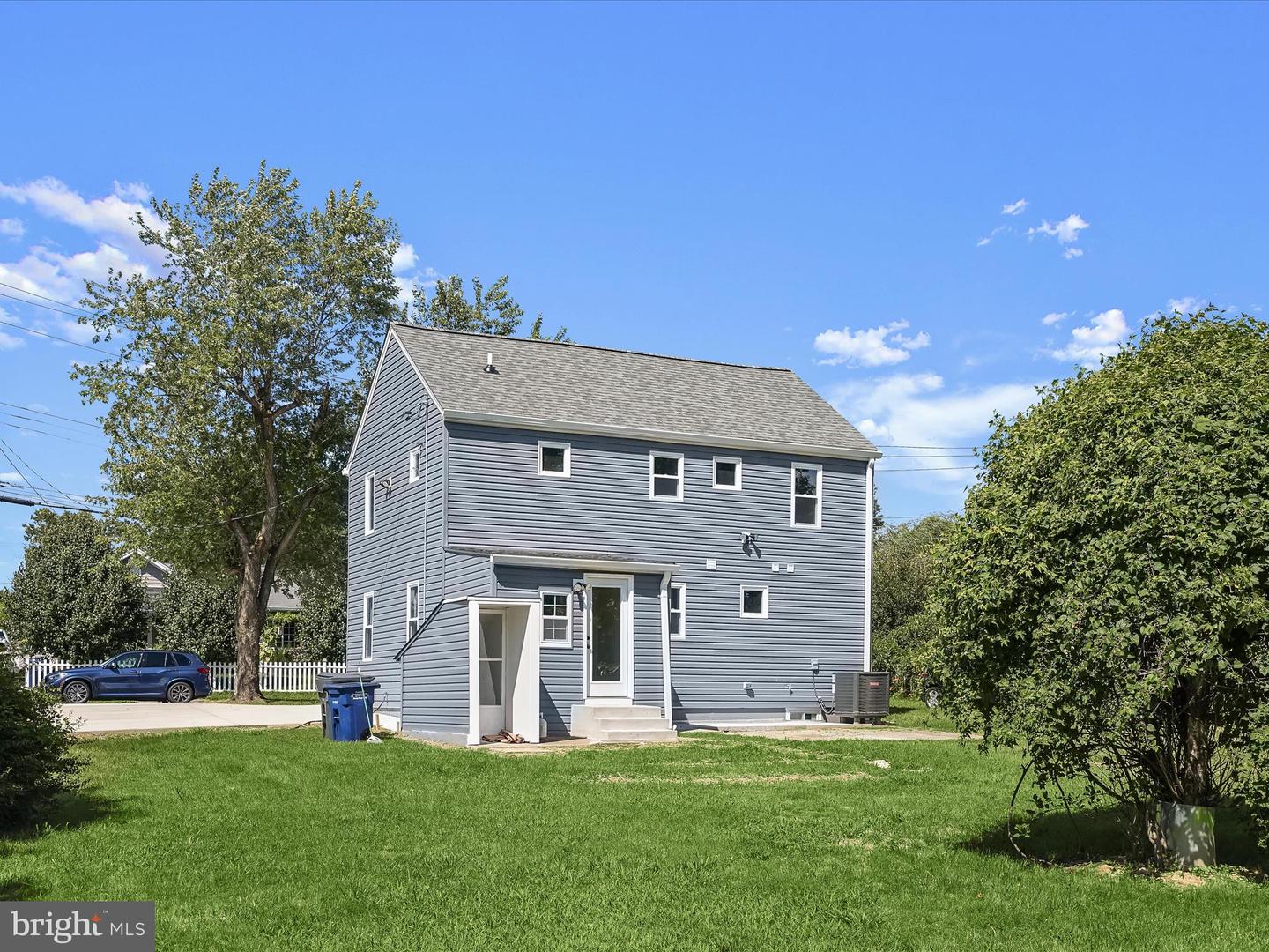 2917 E LEE AVE, ALEXANDRIA, Virginia 22306, 4 Bedrooms Bedrooms, ,3 BathroomsBathrooms,Residential,For sale,2917 E LEE AVE,VAFX2280930 MLS # VAFX2280930