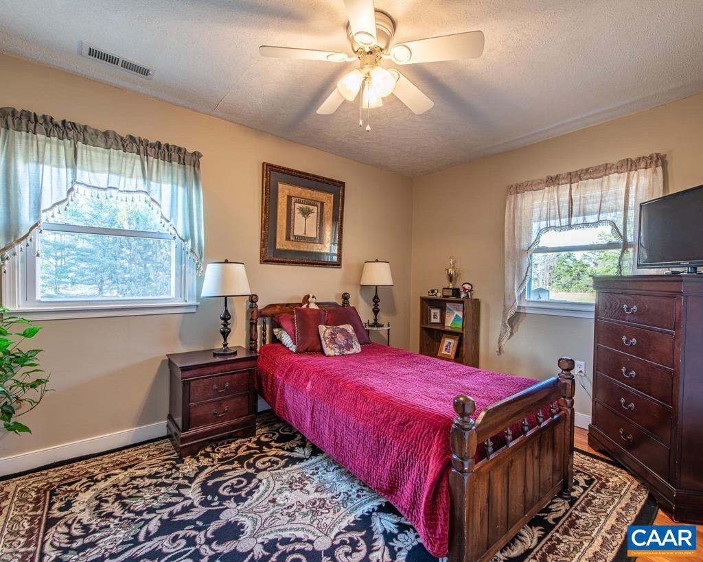 3483 WEST RIVER RD, SCOTTSVILLE, Virginia 24590, 4 Bedrooms Bedrooms, ,2 BathroomsBathrooms,Residential,For sale,3483 WEST RIVER RD,671549 MLS # 671549