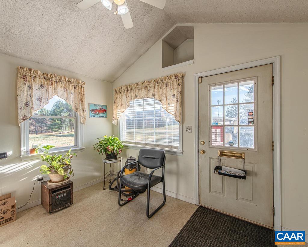 3483 WEST RIVER RD, SCOTTSVILLE, Virginia 24590, 4 Bedrooms Bedrooms, ,2 BathroomsBathrooms,Residential,For sale,3483 WEST RIVER RD,671549 MLS # 671549