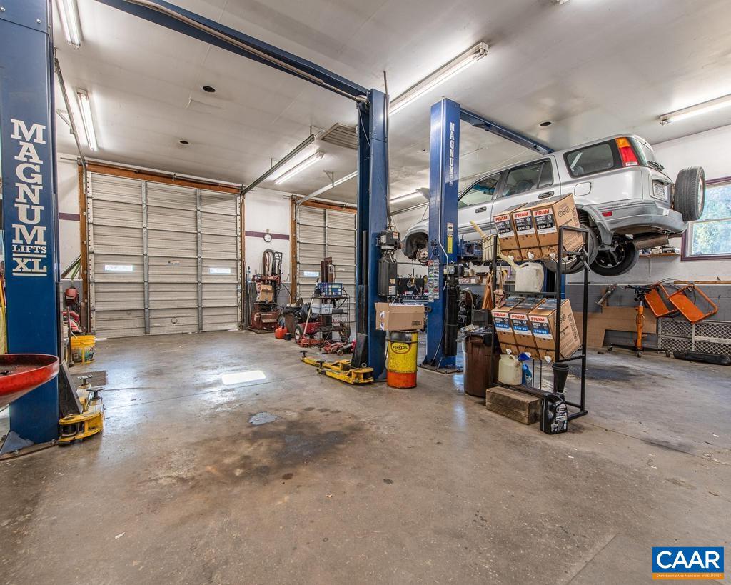 3483 WEST RIVER RD, SCOTTSVILLE, Virginia 24590, 4 Bedrooms Bedrooms, ,2 BathroomsBathrooms,Residential,For sale,3483 WEST RIVER RD,671549 MLS # 671549