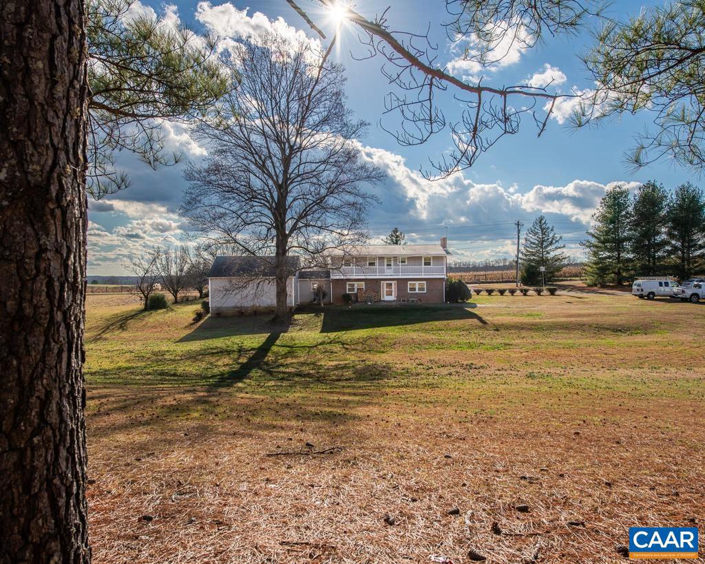 3483 WEST RIVER RD, SCOTTSVILLE, Virginia 24590, 4 Bedrooms Bedrooms, ,2 BathroomsBathrooms,Residential,For sale,3483 WEST RIVER RD,671549 MLS # 671549