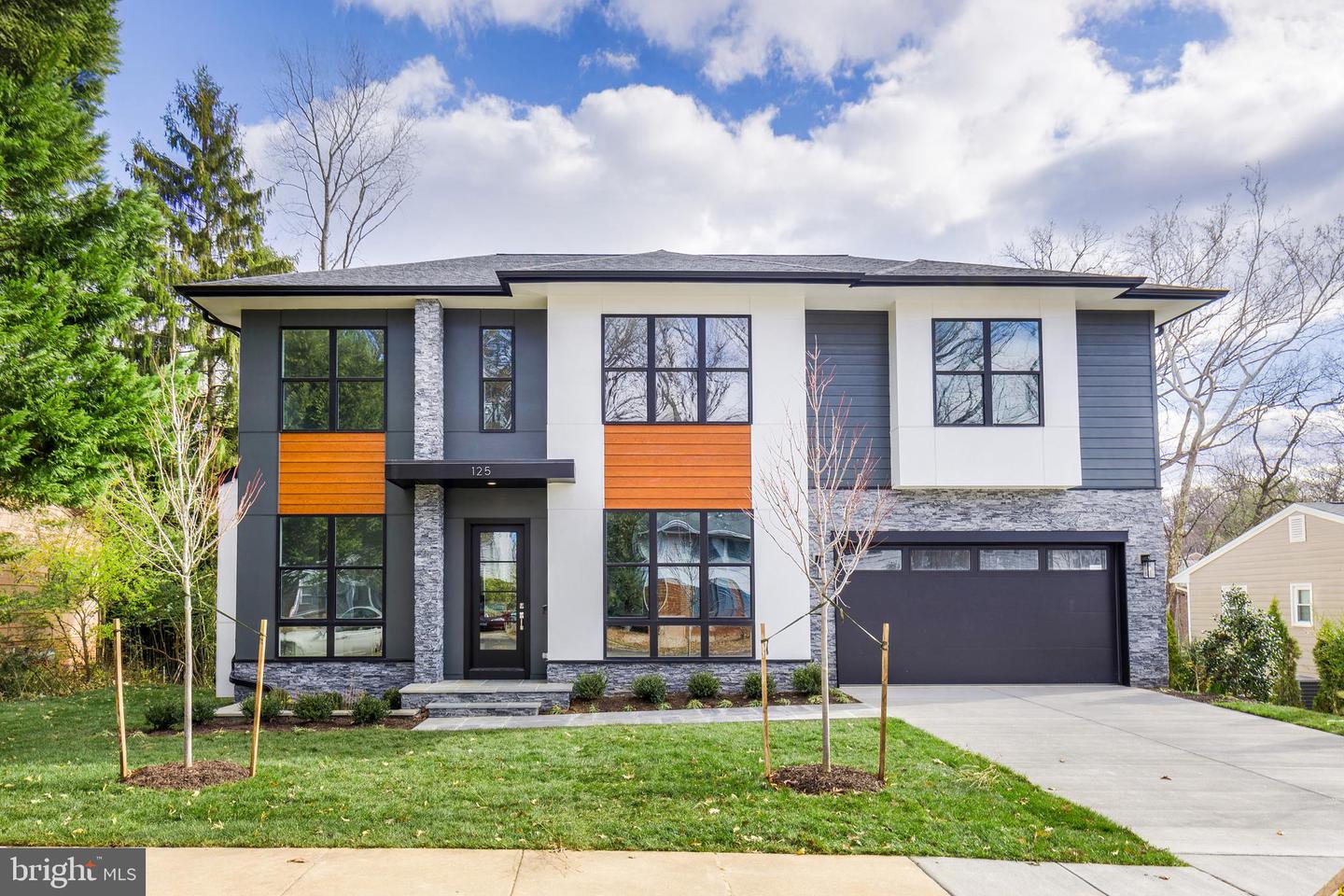125 CASMAR ST SE, VIENNA, Virginia 22180, 7 Bedrooms Bedrooms, ,7 BathroomsBathrooms,Residential,For sale,125 CASMAR ST SE,VAFX2280946 MLS # VAFX2280946