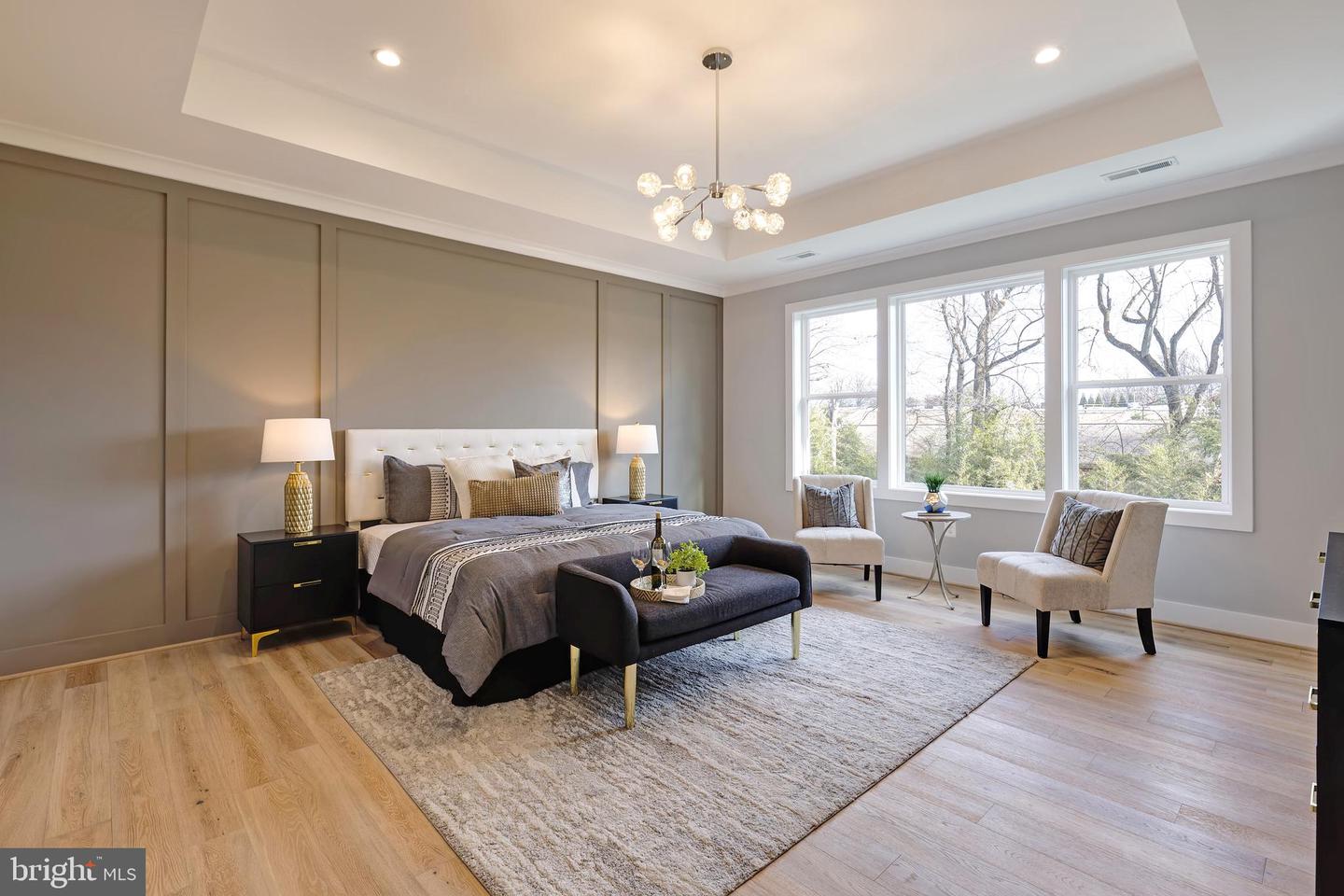 125 CASMAR ST SE, VIENNA, Virginia 22180, 7 Bedrooms Bedrooms, ,7 BathroomsBathrooms,Residential,For sale,125 CASMAR ST SE,VAFX2280946 MLS # VAFX2280946