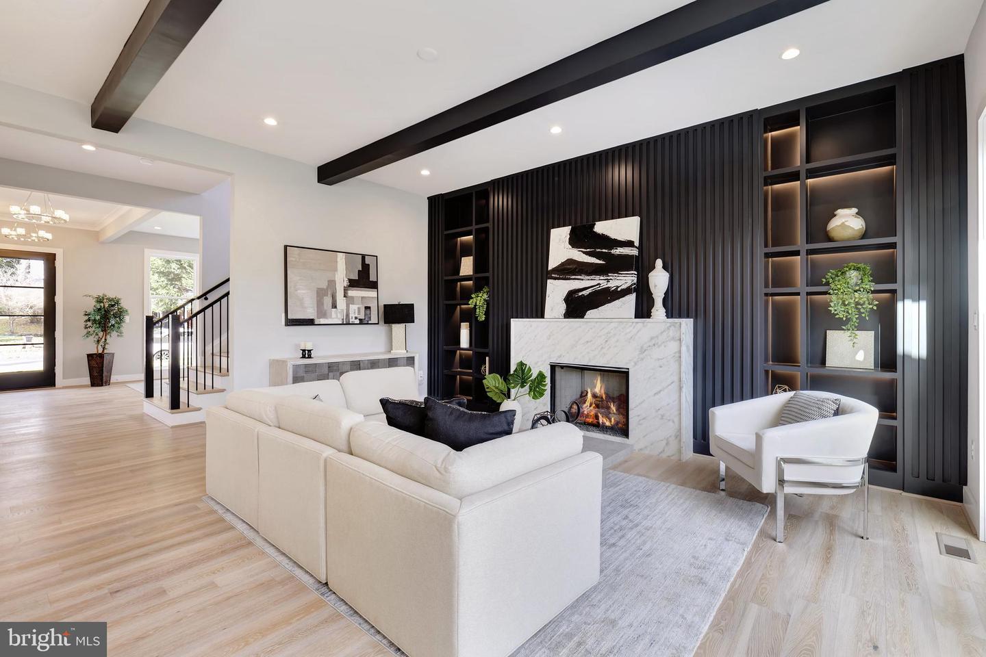 125 CASMAR ST SE, VIENNA, Virginia 22180, 7 Bedrooms Bedrooms, ,7 BathroomsBathrooms,Residential,For sale,125 CASMAR ST SE,VAFX2280946 MLS # VAFX2280946