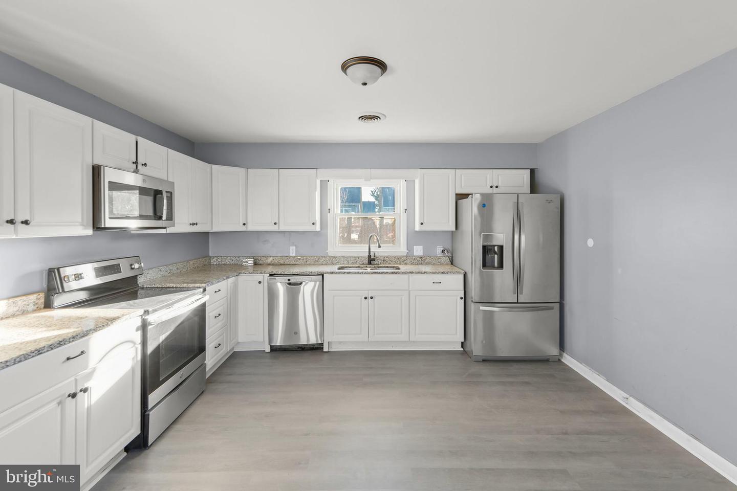 126 PLAINFIELD DR, WINCHESTER, Virginia 22602, 4 Bedrooms Bedrooms, ,1 BathroomBathrooms,Residential,For sale,126 PLAINFIELD DR,VAFV2038270 MLS # VAFV2038270