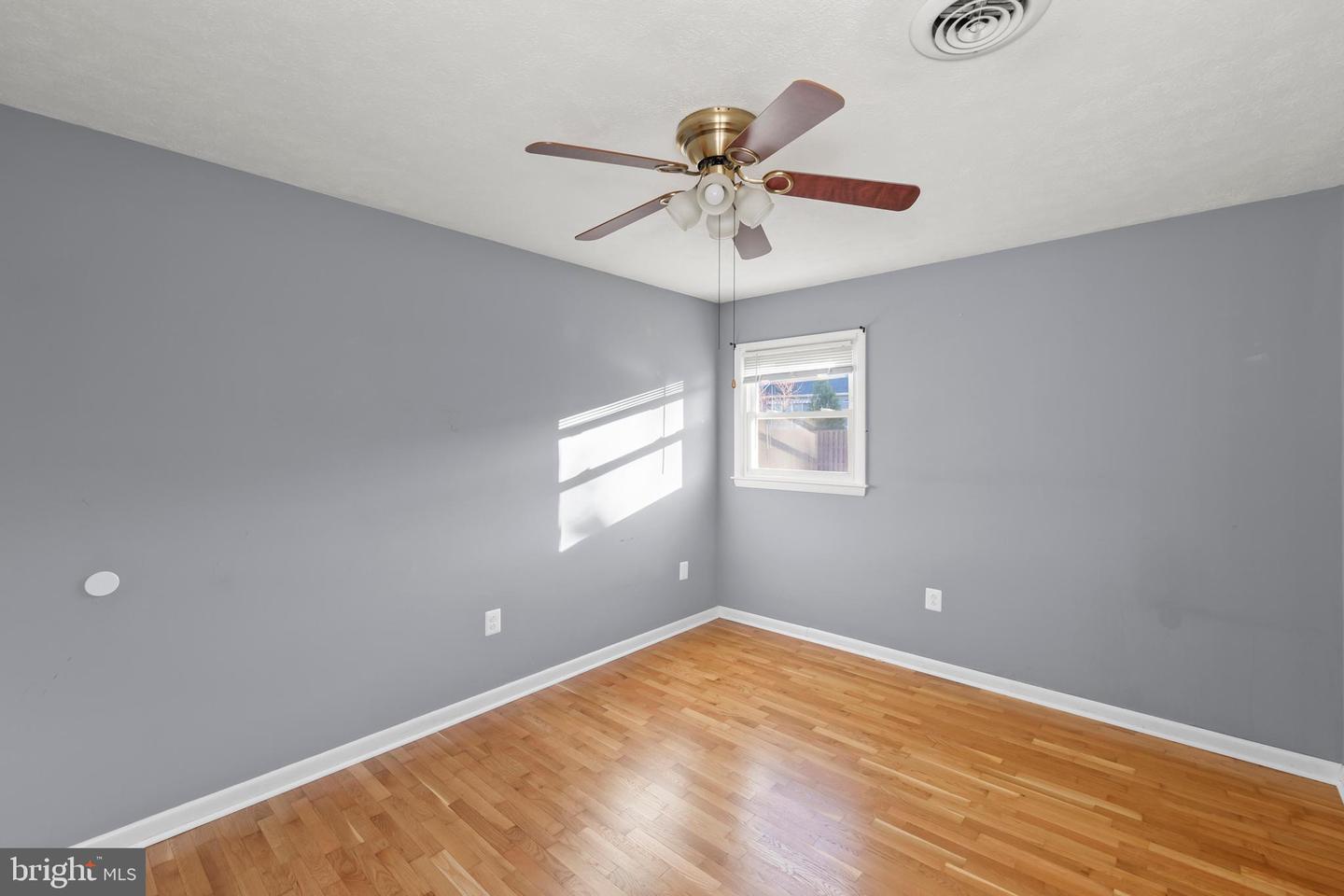 126 PLAINFIELD DR, WINCHESTER, Virginia 22602, 4 Bedrooms Bedrooms, ,1 BathroomBathrooms,Residential,For sale,126 PLAINFIELD DR,VAFV2038270 MLS # VAFV2038270