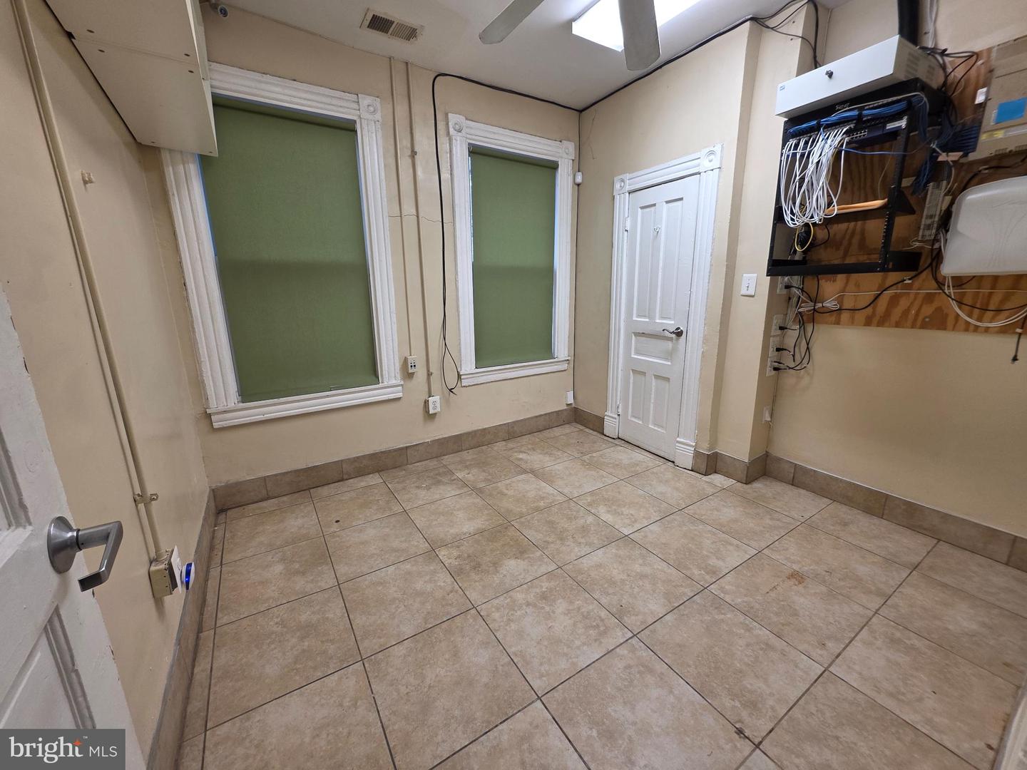 1240 PENNSYLVANIA AVE SE, WASHINGTON, District Of Columbia 20003, ,Land,For sale,1240 PENNSYLVANIA AVE SE,DCDC2233530 MLS # DCDC2233530