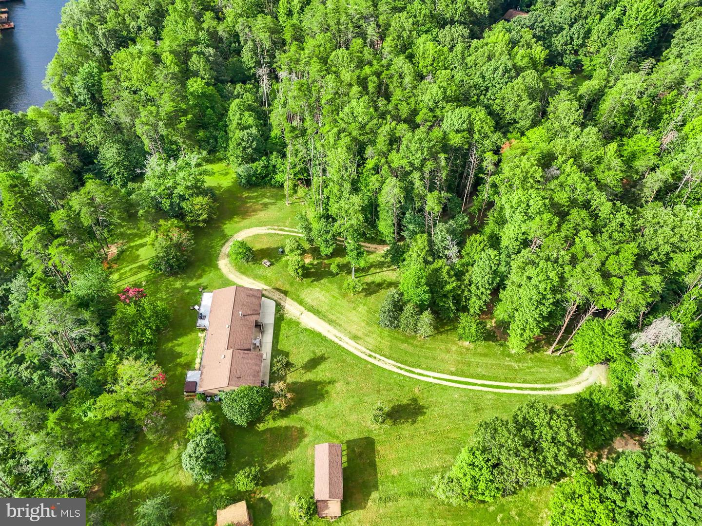 3807 BEAR TREE LN, BUMPASS, Virginia 23024, 5 Bedrooms Bedrooms, ,3 BathroomsBathrooms,Residential,For sale,3807 BEAR TREE LN,VASP2032560 MLS # VASP2032560 3807 BEAR TREE LN, BUMPASS, Virginia 23024, 5 Bedrooms Bedrooms, ,3 BathroomsBathrooms,Residential,For sale,3807 BEAR TREE LN,VASP2032560 MLS # VASP2032560