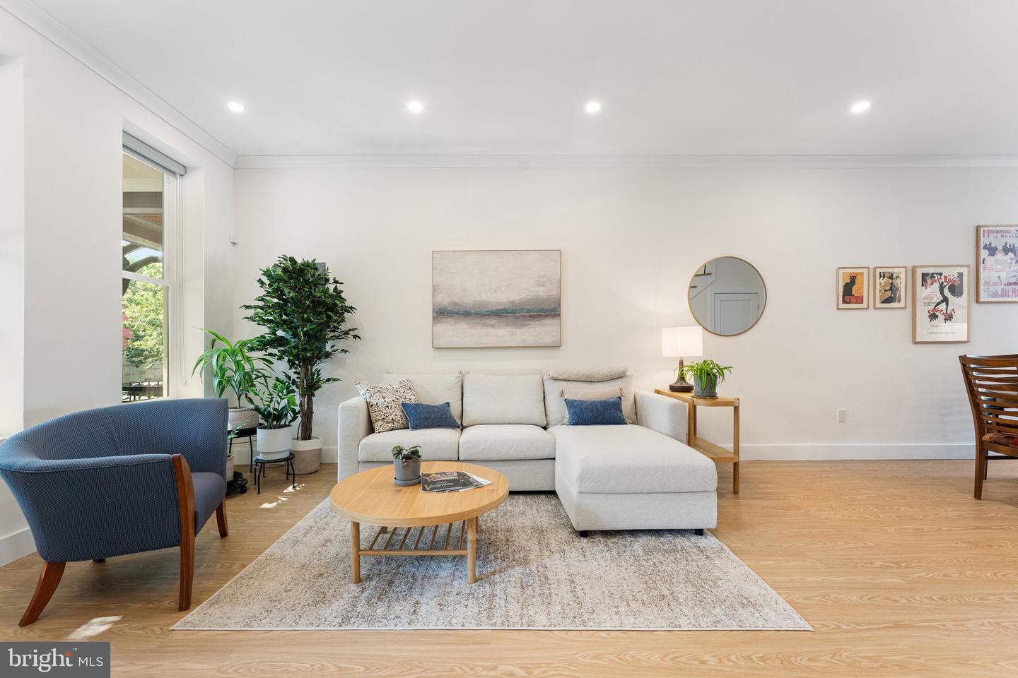 922 8TH ST NE, WASHINGTON, District Of Columbia 20002, 4 Bedrooms Bedrooms, ,3 BathroomsBathrooms,Residential,For sale,922 8TH ST NE,DCDC2210074 MLS # DCDC2210074