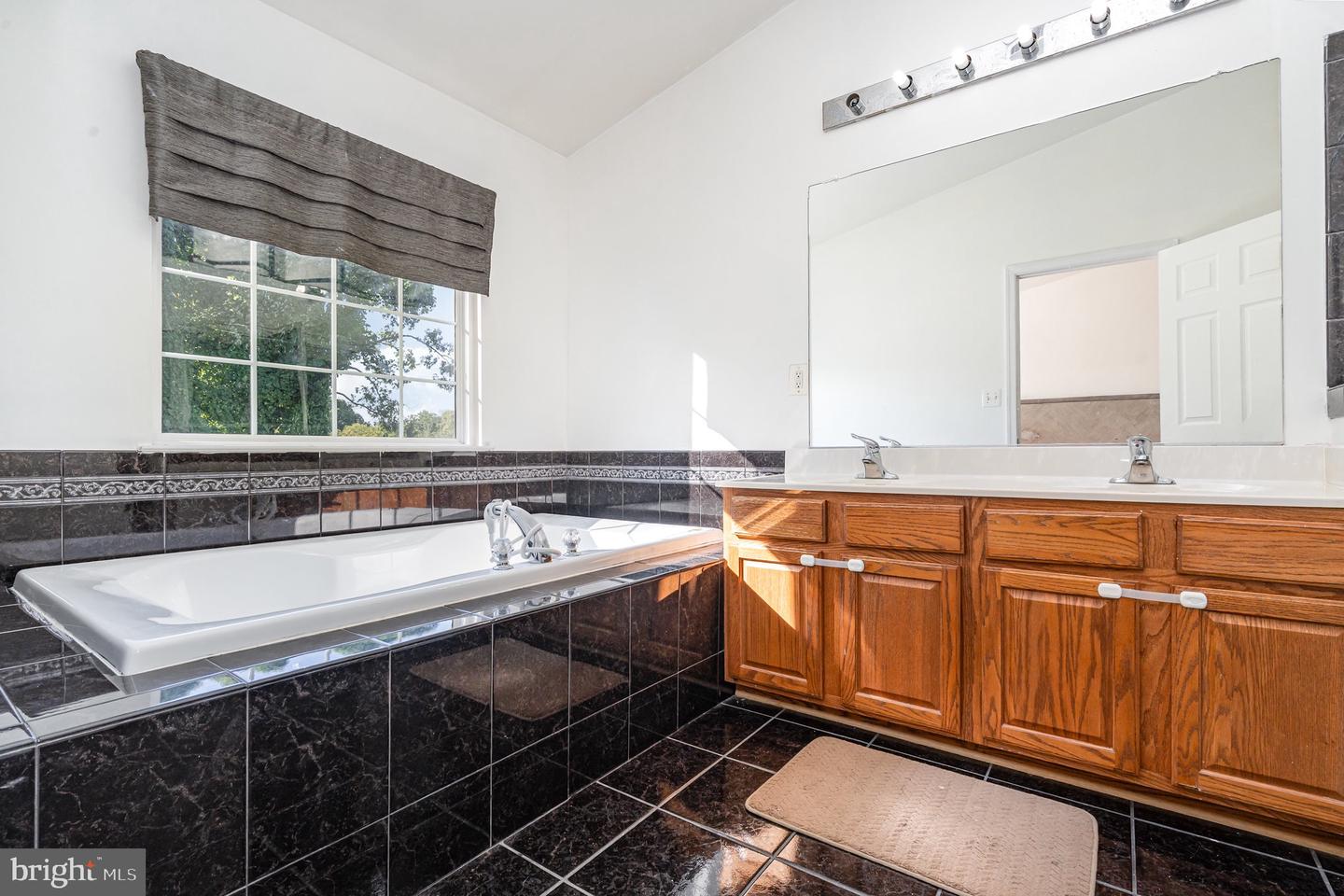 133 ARLA CT, STAFFORD, Virginia 22554, 3 Bedrooms Bedrooms, ,3 BathroomsBathrooms,Residential,For sale,133 ARLA CT,VAST2041966 MLS # VAST2041966