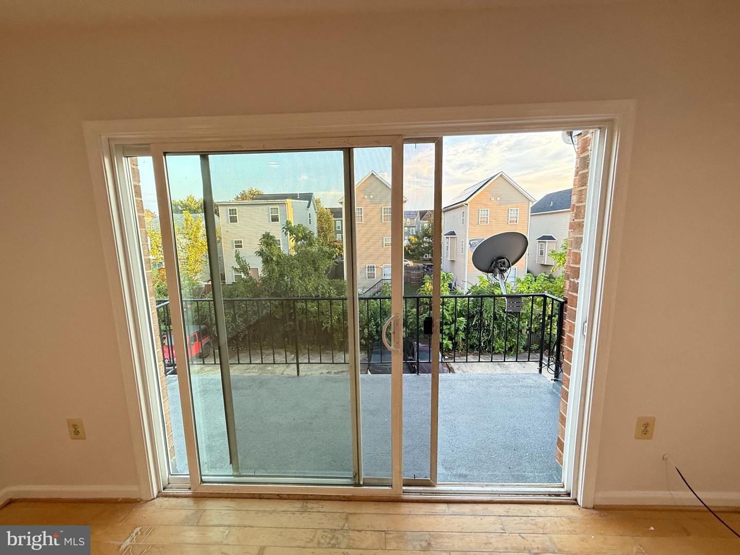 5009 D ST SE #303, WASHINGTON, District Of Columbia 20019, 2 Bedrooms Bedrooms, ,1 BathroomBathrooms,Residential,For sale,5009 D ST SE #303,DCDC2216984 MLS # DCDC2216984 5009 D ST SE #303, WASHINGTON, District Of Columbia 20019, 2 Bedrooms Bedrooms, ,1 BathroomBathrooms,Residential,For sale,5009 D ST SE #303,DCDC2216984 MLS # DCDC2216984