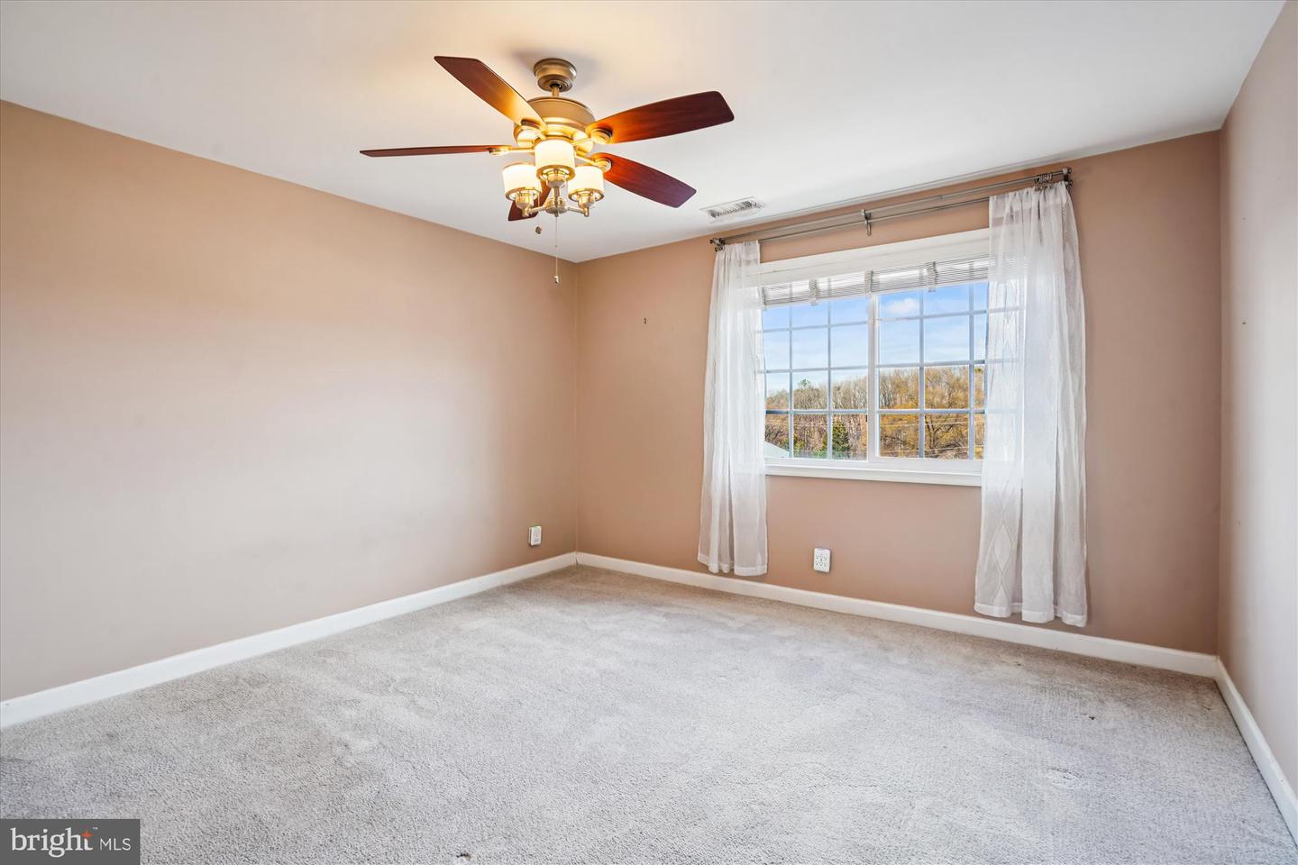 1435-C N VAN DORN ST, ALEXANDRIA, Virginia 22304, 2 Bedrooms Bedrooms, ,1 BathroomBathrooms,Residential,For sale,1435-C N VAN DORN ST,VAAX2049168 MLS # VAAX2049168