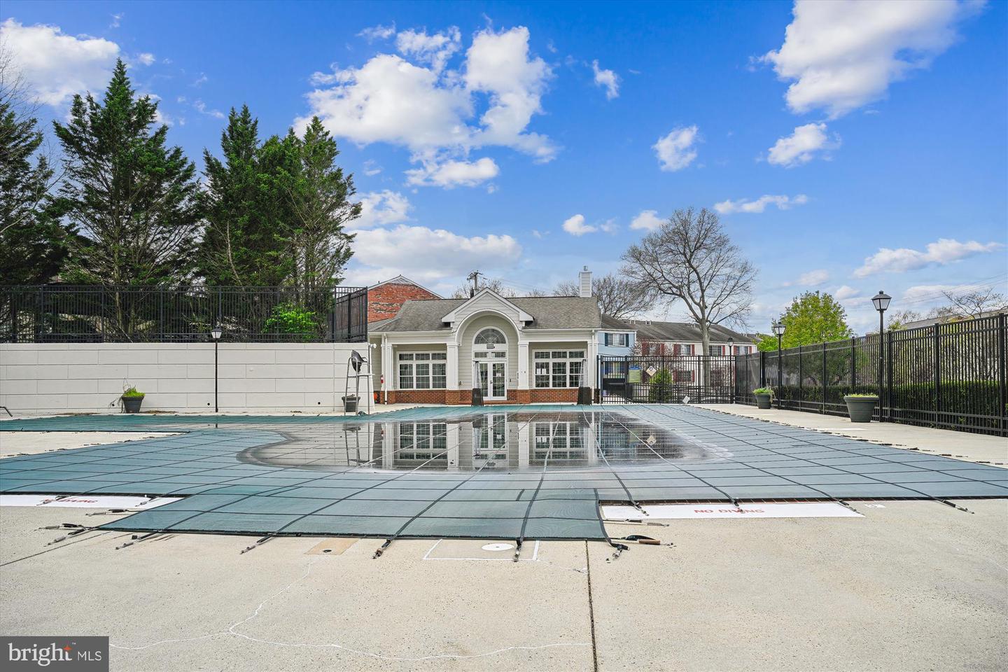 1435-C N VAN DORN ST, ALEXANDRIA, Virginia 22304, 2 Bedrooms Bedrooms, ,1 BathroomBathrooms,Residential,For sale,1435-C N VAN DORN ST,VAAX2049168 MLS # VAAX2049168