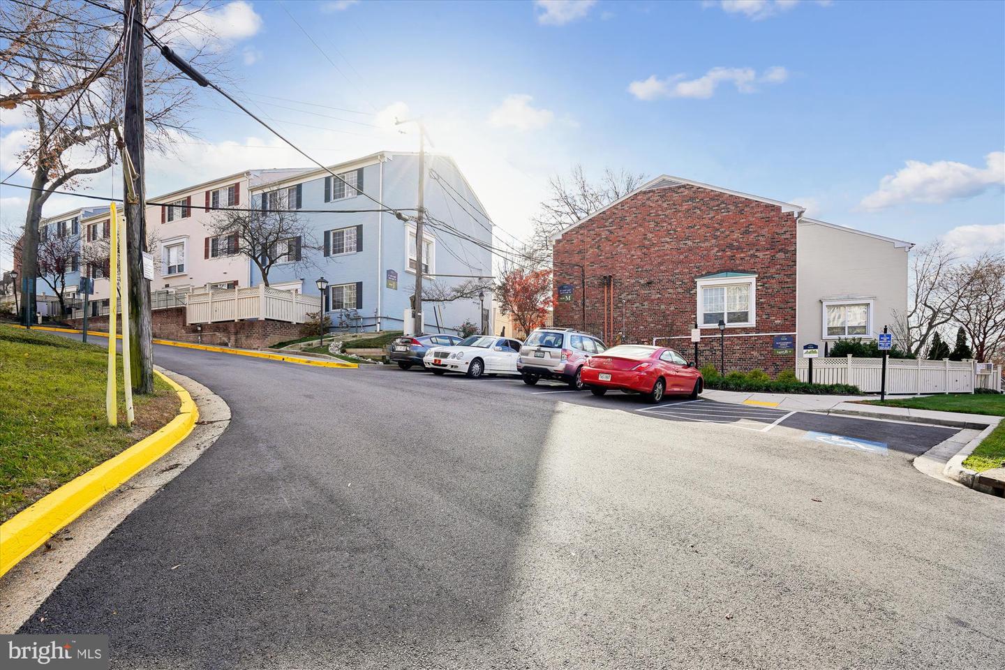 1435-C N VAN DORN ST, ALEXANDRIA, Virginia 22304, 2 Bedrooms Bedrooms, ,1 BathroomBathrooms,Residential,For sale,1435-C N VAN DORN ST,VAAX2049168 MLS # VAAX2049168