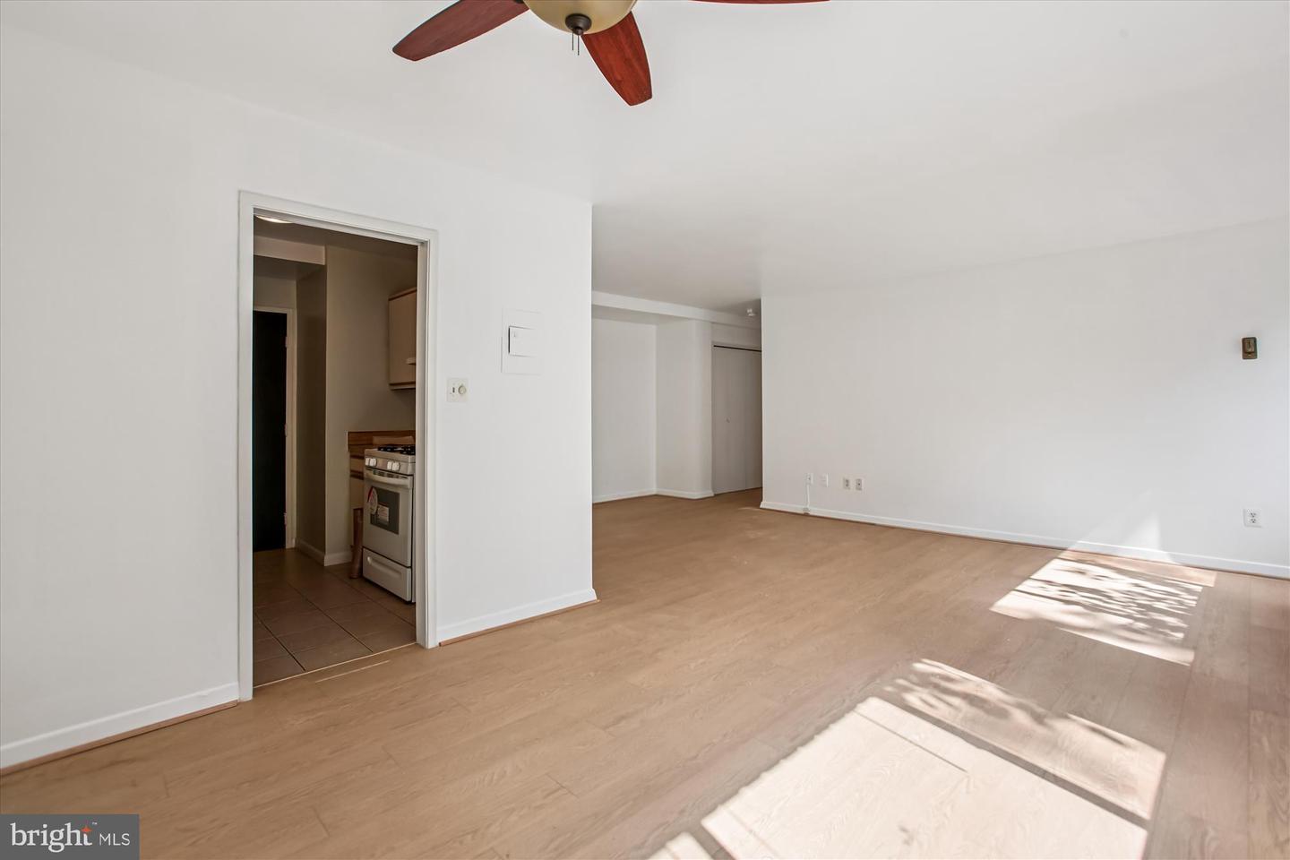 3900 TUNLAW RD NW #509, WASHINGTON, District Of Columbia 20007, 1 Bedroom Bedrooms, ,1 BathroomBathrooms,Residential,For sale,3900 TUNLAW RD NW #509,DCDC2220378 MLS # DCDC2220378