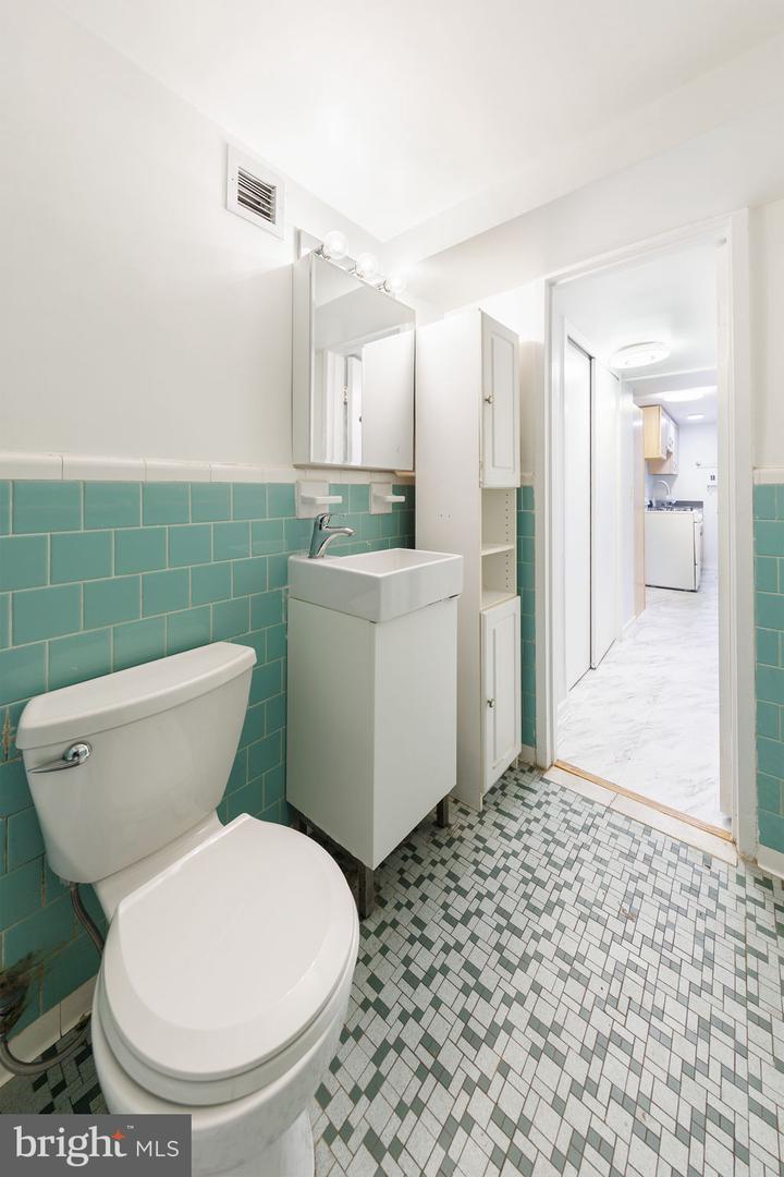 3315 WISCONSIN AVE NW #B1, WASHINGTON, District Of Columbia 20016, ,1 BathroomBathrooms,Residential,For sale,3315 WISCONSIN AVE NW #B1,DCDC2220680 MLS # DCDC2220680 3315 WISCONSIN AVE NW #B1, WASHINGTON, District Of Columbia 20016, ,1 BathroomBathrooms,Residential,For sale,3315 WISCONSIN AVE NW #B1,DCDC2220680 MLS # DCDC2220680