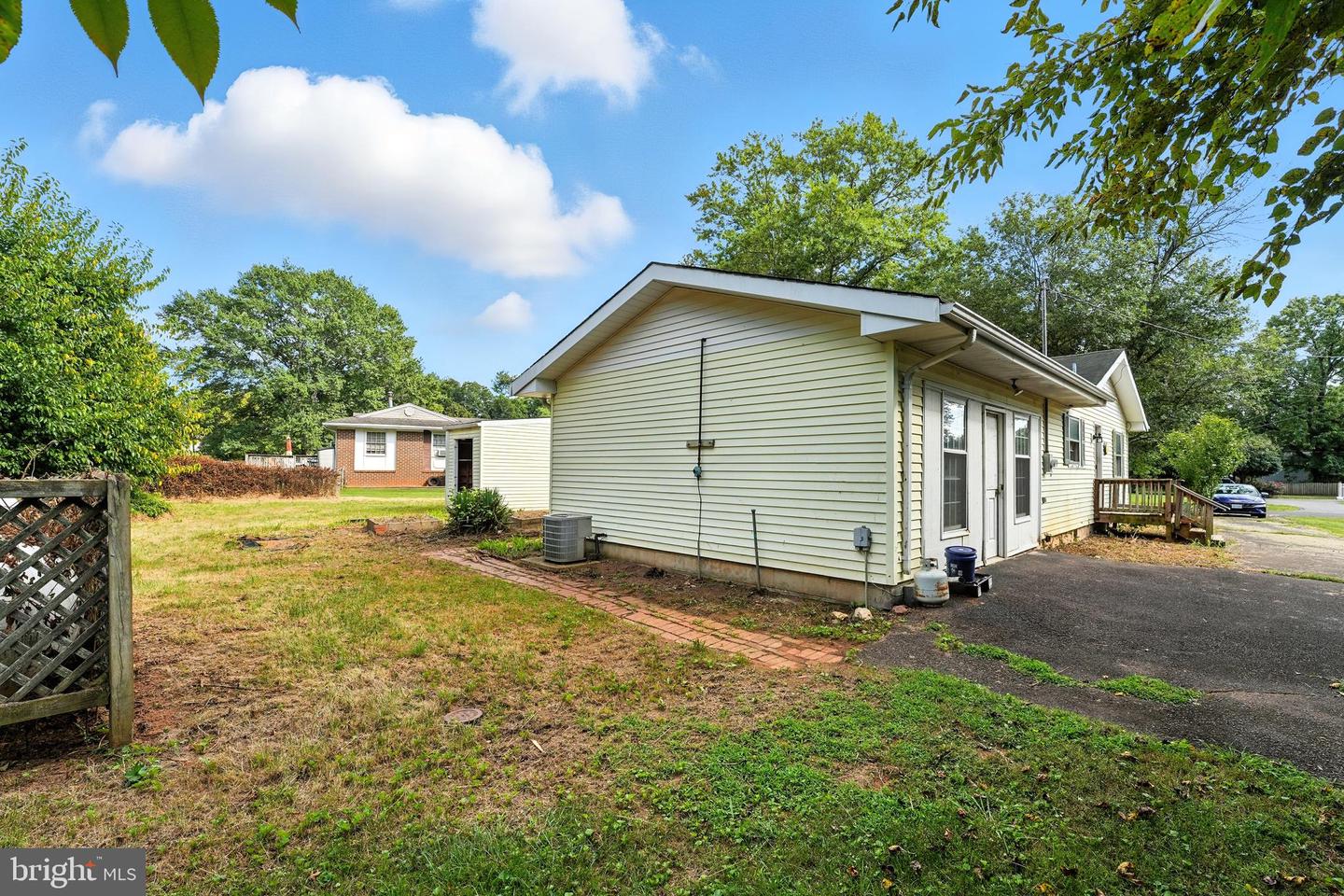 11269 CEDAR AVE, CULPEPER, Virginia 22701, 3 Bedrooms Bedrooms, ,2 BathroomsBathrooms,Residential,For sale,11269 CEDAR AVE,VACU2011514 MLS # VACU2011514