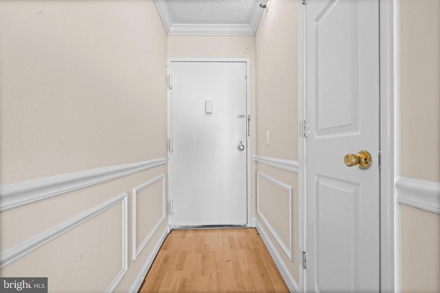 5911 EDSALL RD #1209, ALEXANDRIA, Virginia 22304, 1 Bedroom Bedrooms, ,1 BathroomBathrooms,Residential,For sale,5911 EDSALL RD #1209,VAAX2049488 MLS # VAAX2049488