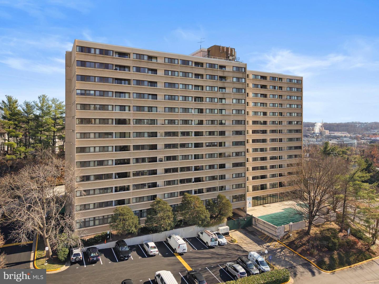 5911 EDSALL RD #1209, ALEXANDRIA, Virginia 22304, 1 Bedroom Bedrooms, ,1 BathroomBathrooms,Residential,For sale,5911 EDSALL RD #1209,VAAX2049488 MLS # VAAX2049488