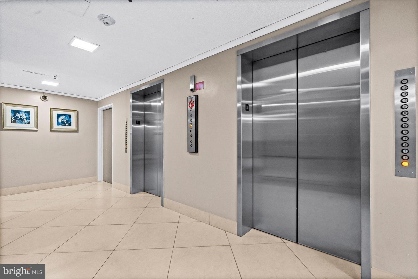 5911 EDSALL RD #1209, ALEXANDRIA, Virginia 22304, 1 Bedroom Bedrooms, ,1 BathroomBathrooms,Residential,For sale,5911 EDSALL RD #1209,VAAX2049488 MLS # VAAX2049488