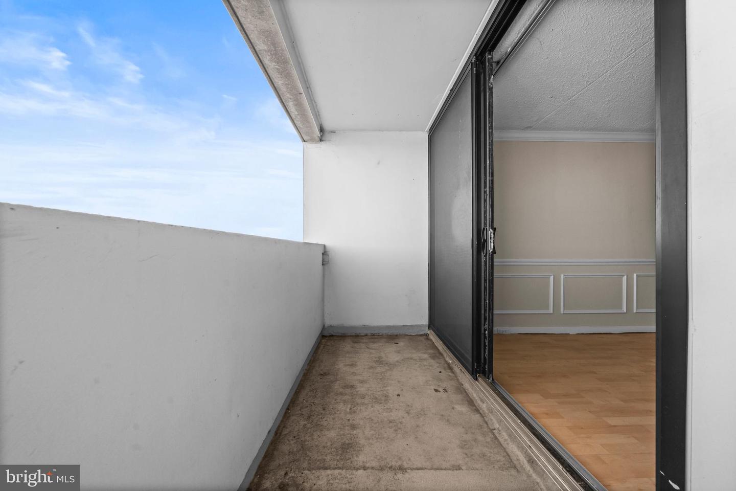 5911 EDSALL RD #1209, ALEXANDRIA, Virginia 22304, 1 Bedroom Bedrooms, ,1 BathroomBathrooms,Residential,For sale,5911 EDSALL RD #1209,VAAX2049488 MLS # VAAX2049488