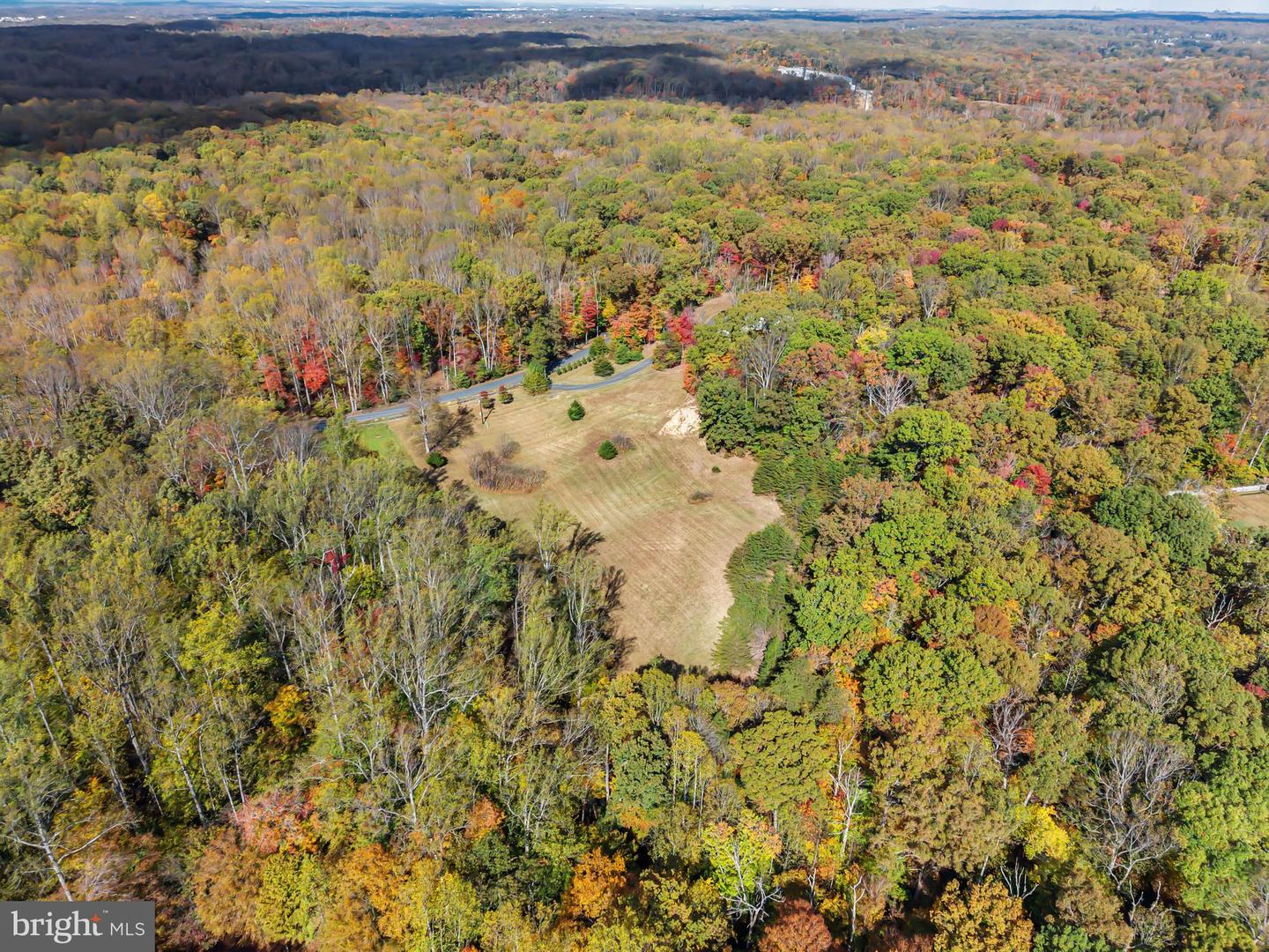 13025 YATES FORD RD, CLIFTON, Virginia 20124, 6 Bedrooms Bedrooms, ,6 BathroomsBathrooms,Residential,For sale,13025 YATES FORD RD,VAFX2269002 MLS # VAFX2269002 13025 YATES FORD RD, CLIFTON, Virginia 20124, 6 Bedrooms Bedrooms, ,6 BathroomsBathrooms,Residential,For sale,13025 YATES FORD RD,VAFX2269002 MLS # VAFX2269002