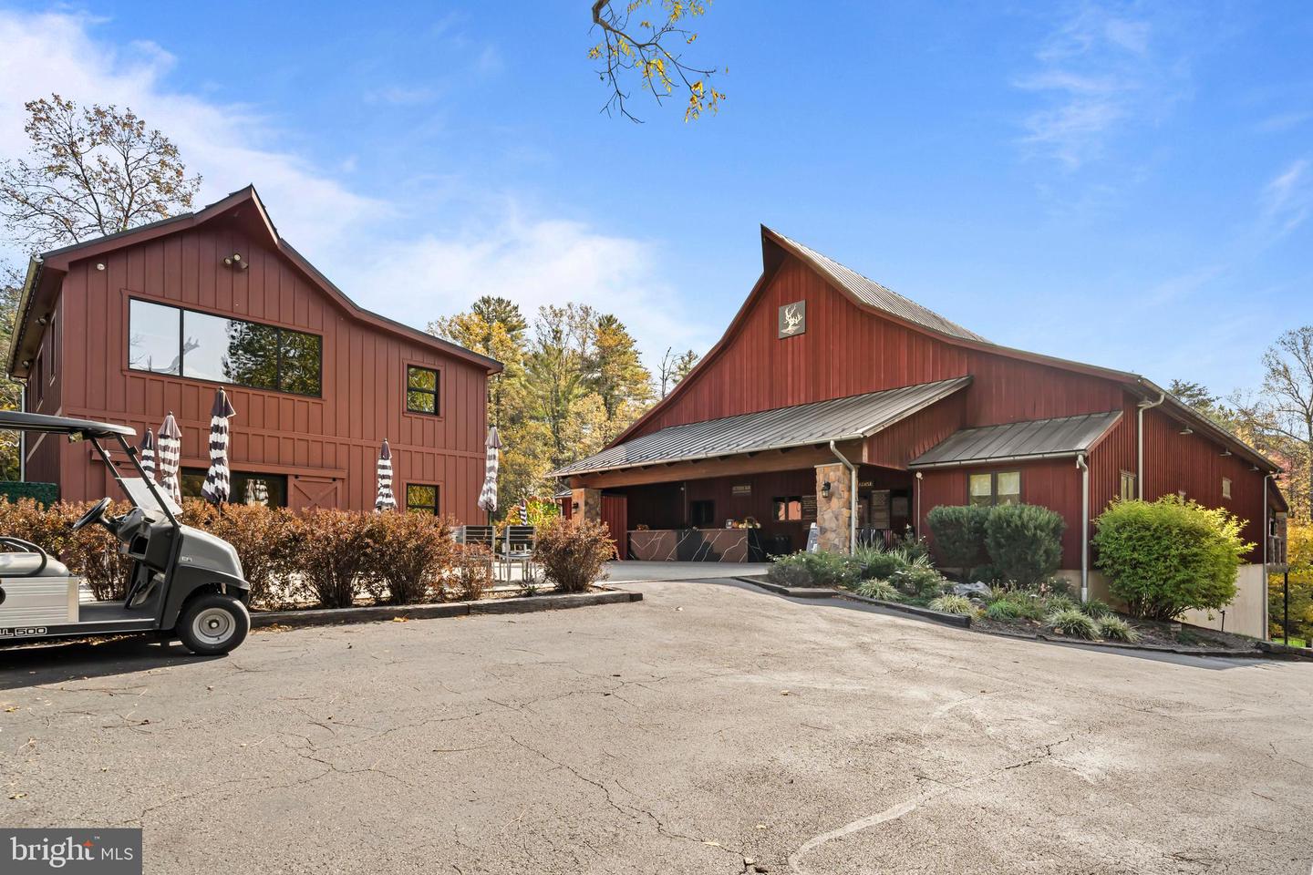 13025 YATES FORD RD, CLIFTON, Virginia 20124, 6 Bedrooms Bedrooms, ,6 BathroomsBathrooms,Residential,For sale,13025 YATES FORD RD,VAFX2269002 MLS # VAFX2269002 13025 YATES FORD RD, CLIFTON, Virginia 20124, 6 Bedrooms Bedrooms, ,6 BathroomsBathrooms,Residential,For sale,13025 YATES FORD RD,VAFX2269002 MLS # VAFX2269002