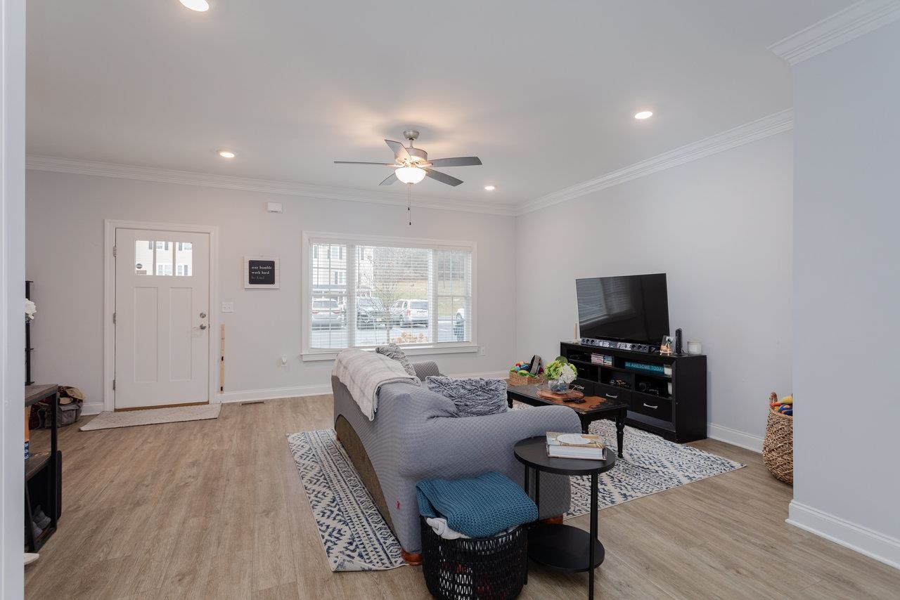 1079 BLUEMOON DR, ROCKINGHAM, Virginia 22801, 3 Bedrooms Bedrooms, ,2 BathroomsBathrooms,Residential,1079 BLUEMOON DR,671553 MLS # 671553