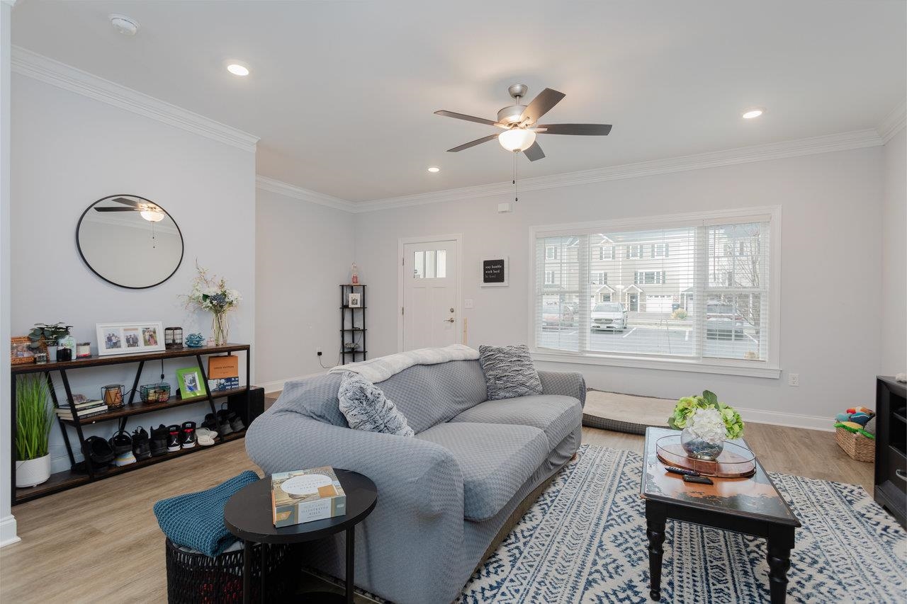 1079 BLUEMOON DR, ROCKINGHAM, Virginia 22801, 3 Bedrooms Bedrooms, ,2 BathroomsBathrooms,Residential,1079 BLUEMOON DR,671553 MLS # 671553