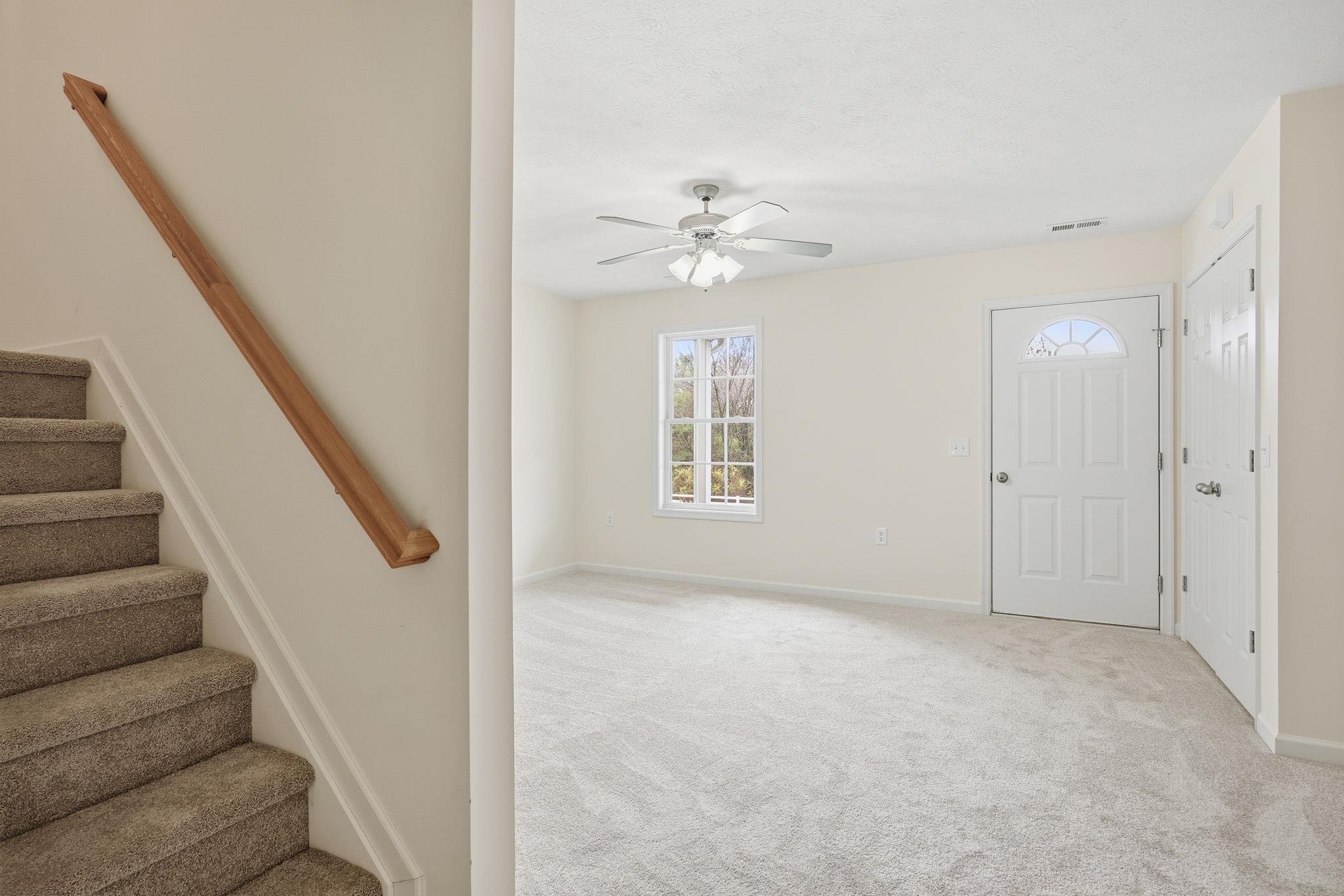 44 EMERSON LN, HARRISONBURG, Virginia 22802, 2 Bedrooms Bedrooms, ,1 BathroomBathrooms,Residential,44 EMERSON LN,671567 MLS # 671567