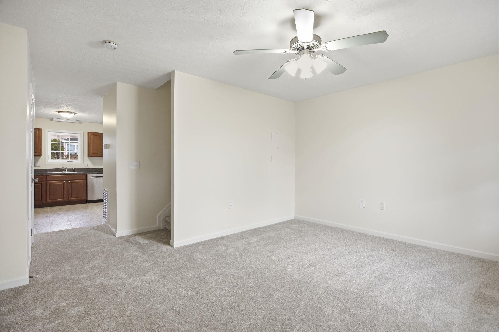 44 EMERSON LN, HARRISONBURG, Virginia 22802, 2 Bedrooms Bedrooms, ,1 BathroomBathrooms,Residential,44 EMERSON LN,671567 MLS # 671567