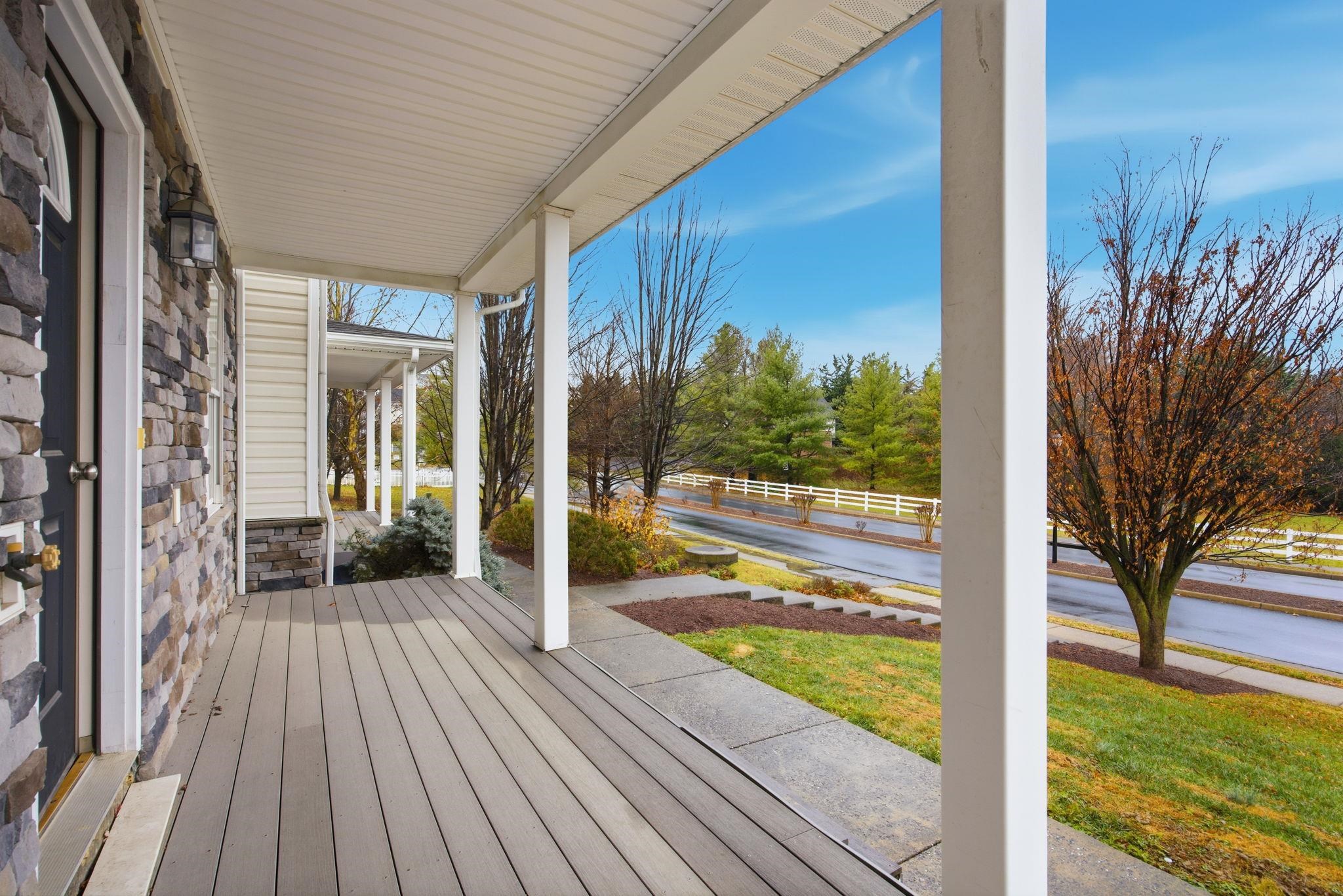 44 EMERSON LN, HARRISONBURG, Virginia 22802, 2 Bedrooms Bedrooms, ,1 BathroomBathrooms,Residential,44 EMERSON LN,671567 MLS # 671567