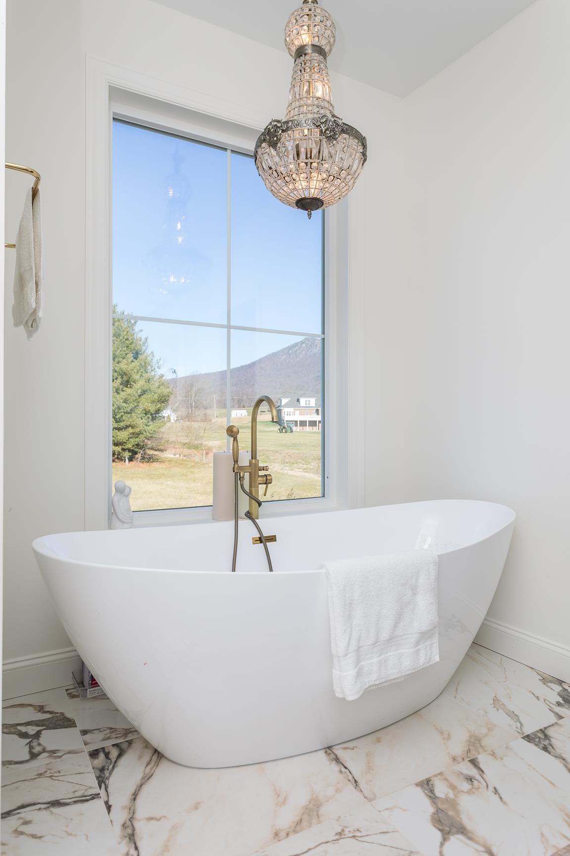 653 PINEVILLE RD, MCGAHEYSVILLE, Virginia 22840, 5 Bedrooms Bedrooms, ,3 BathroomsBathrooms,Residential,653 PINEVILLE RD,671568 MLS # 671568 653 PINEVILLE RD, MCGAHEYSVILLE, Virginia 22840, 5 Bedrooms Bedrooms, ,3 BathroomsBathrooms,Residential,653 PINEVILLE RD,671568 MLS # 671568