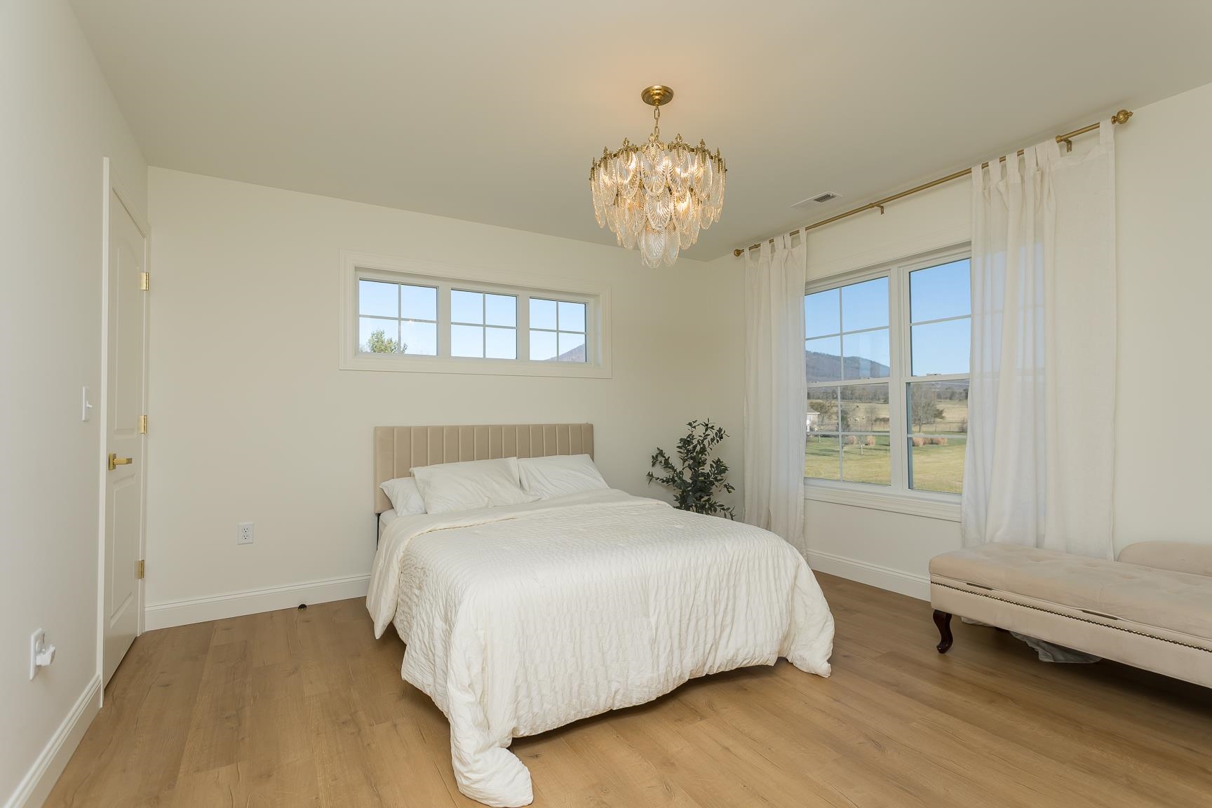 653 PINEVILLE RD, MCGAHEYSVILLE, Virginia 22840, 5 Bedrooms Bedrooms, ,3 BathroomsBathrooms,Residential,653 PINEVILLE RD,671568 MLS # 671568 653 PINEVILLE RD, MCGAHEYSVILLE, Virginia 22840, 5 Bedrooms Bedrooms, ,3 BathroomsBathrooms,Residential,653 PINEVILLE RD,671568 MLS # 671568