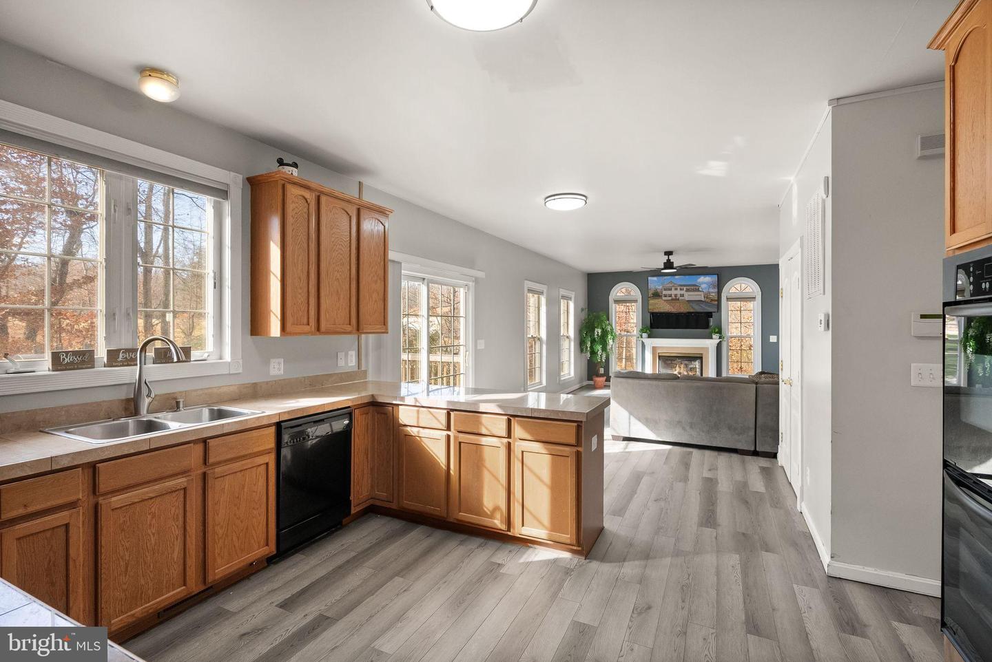 100 BROOKEWOOD DR, FREDERICKSBURG, Virginia 22405, 3 Bedrooms Bedrooms, 13 Rooms Rooms,2 BathroomsBathrooms,Residential,For sale,100 BROOKEWOOD DR,VAST2043482 MLS # VAST2043482 100 BROOKEWOOD DR, FREDERICKSBURG, Virginia 22405, 3 Bedrooms Bedrooms, 13 Rooms Rooms,2 BathroomsBathrooms,Residential,For sale,100 BROOKEWOOD DR,VAST2043482 MLS # VAST2043482