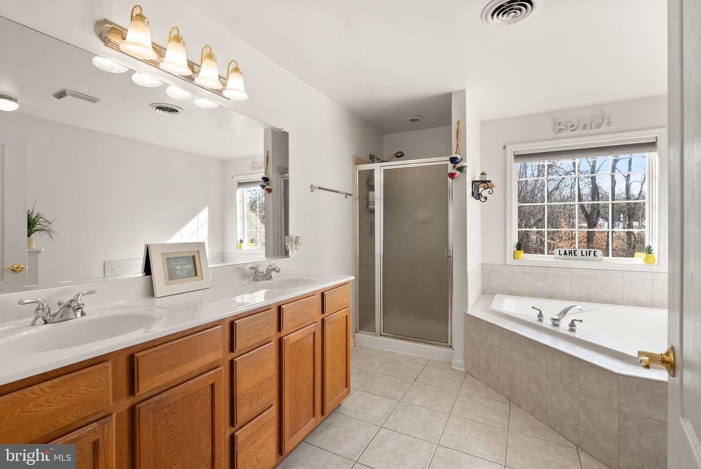 100 BROOKEWOOD DR, FREDERICKSBURG, Virginia 22405, 3 Bedrooms Bedrooms, 13 Rooms Rooms,2 BathroomsBathrooms,Residential,For sale,100 BROOKEWOOD DR,VAST2043482 MLS # VAST2043482 100 BROOKEWOOD DR, FREDERICKSBURG, Virginia 22405, 3 Bedrooms Bedrooms, 13 Rooms Rooms,2 BathroomsBathrooms,Residential,For sale,100 BROOKEWOOD DR,VAST2043482 MLS # VAST2043482