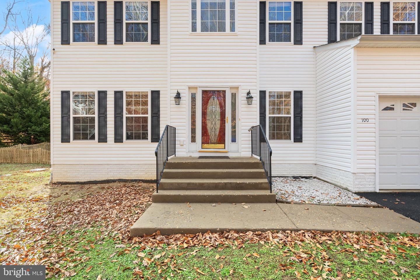 100 BROOKEWOOD DR, FREDERICKSBURG, Virginia 22405, 3 Bedrooms Bedrooms, 13 Rooms Rooms,2 BathroomsBathrooms,Residential,For sale,100 BROOKEWOOD DR,VAST2043482 MLS # VAST2043482 100 BROOKEWOOD DR, FREDERICKSBURG, Virginia 22405, 3 Bedrooms Bedrooms, 13 Rooms Rooms,2 BathroomsBathrooms,Residential,For sale,100 BROOKEWOOD DR,VAST2043482 MLS # VAST2043482