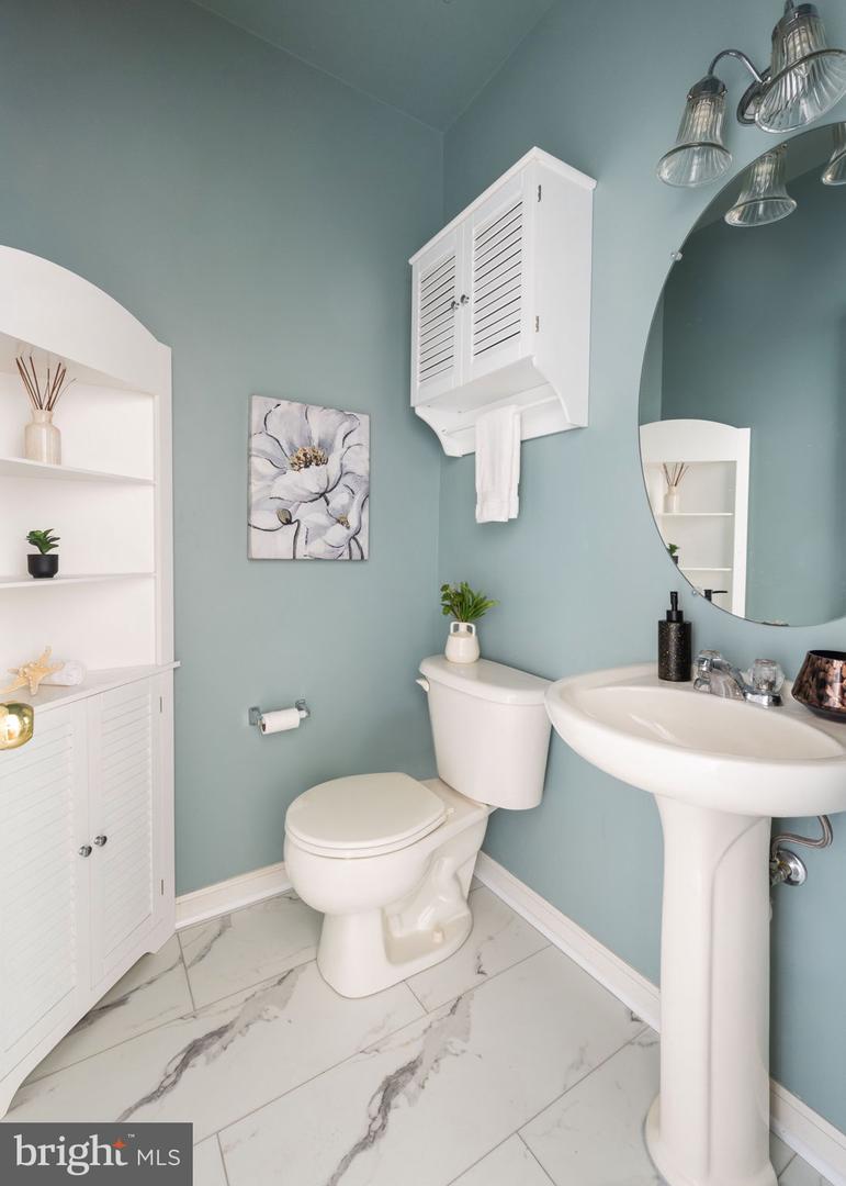 8469 BYERS DR, ALEXANDRIA, Virginia 22309, 3 Bedrooms Bedrooms, ,2 BathroomsBathrooms,Residential,For sale,8469 BYERS DR,VAFX2274710 MLS # VAFX2274710