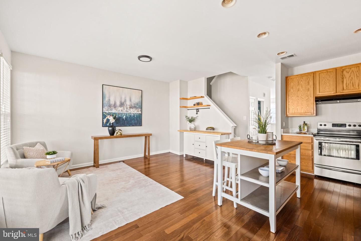 8469 BYERS DR, ALEXANDRIA, Virginia 22309, 3 Bedrooms Bedrooms, ,2 BathroomsBathrooms,Residential,For sale,8469 BYERS DR,VAFX2274710 MLS # VAFX2274710