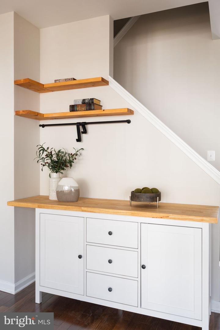 8469 BYERS DR, ALEXANDRIA, Virginia 22309, 3 Bedrooms Bedrooms, ,2 BathroomsBathrooms,Residential,For sale,8469 BYERS DR,VAFX2274710 MLS # VAFX2274710