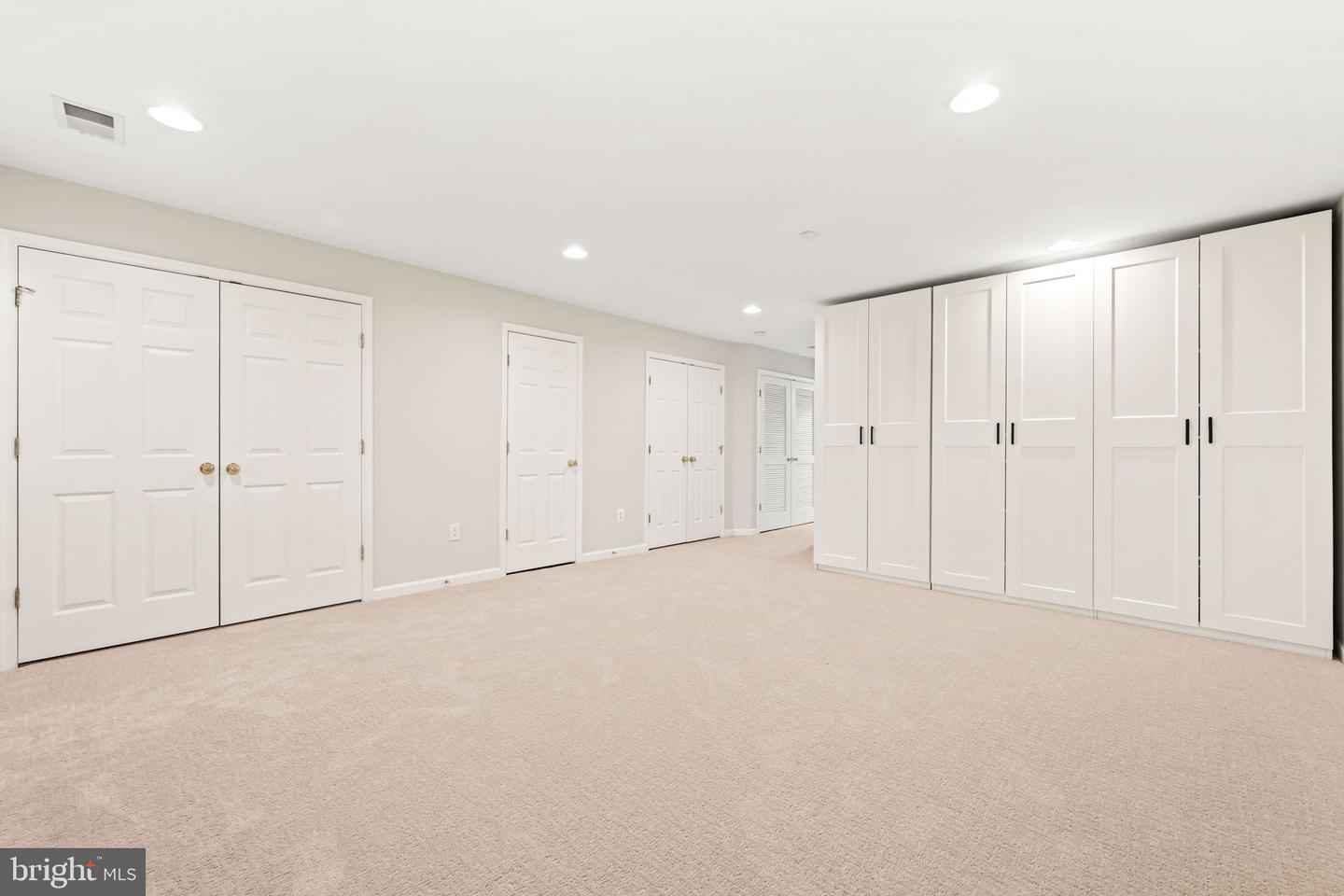 8469 BYERS DR, ALEXANDRIA, Virginia 22309, 3 Bedrooms Bedrooms, ,2 BathroomsBathrooms,Residential,For sale,8469 BYERS DR,VAFX2274710 MLS # VAFX2274710