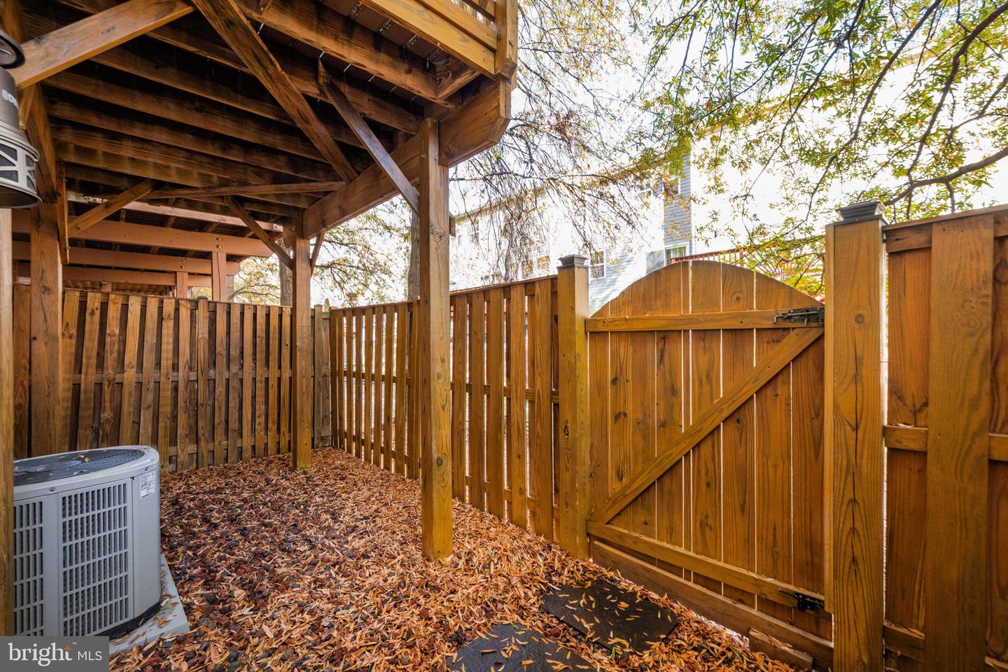 8469 BYERS DR, ALEXANDRIA, Virginia 22309, 3 Bedrooms Bedrooms, ,2 BathroomsBathrooms,Residential,For sale,8469 BYERS DR,VAFX2274710 MLS # VAFX2274710