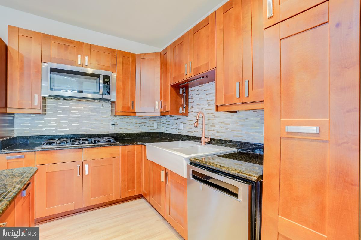 8513 THOMAS DR, MANASSAS, Virginia 20110, 3 Bedrooms Bedrooms, ,2 BathroomsBathrooms,Residential,For sale,8513 THOMAS DR,VAPW2106684 MLS # VAPW2106684