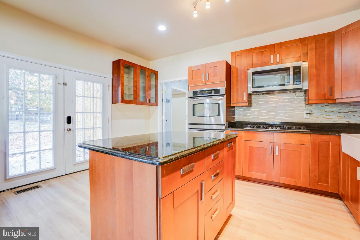 8513 THOMAS DR, MANASSAS, Virginia 20110, 3 Bedrooms Bedrooms, ,2 BathroomsBathrooms,Residential,For sale,8513 THOMAS DR,VAPW2106684 MLS # VAPW2106684