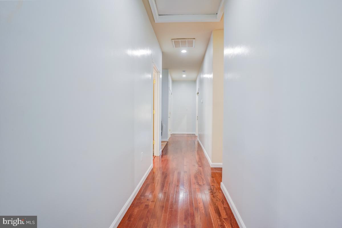 8513 THOMAS DR, MANASSAS, Virginia 20110, 3 Bedrooms Bedrooms, ,2 BathroomsBathrooms,Residential,For sale,8513 THOMAS DR,VAPW2106684 MLS # VAPW2106684