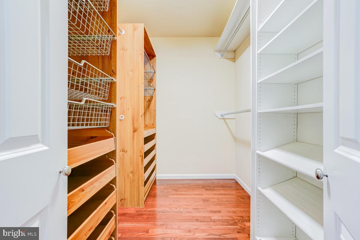 8513 THOMAS DR, MANASSAS, Virginia 20110, 3 Bedrooms Bedrooms, ,2 BathroomsBathrooms,Residential,For sale,8513 THOMAS DR,VAPW2106684 MLS # VAPW2106684