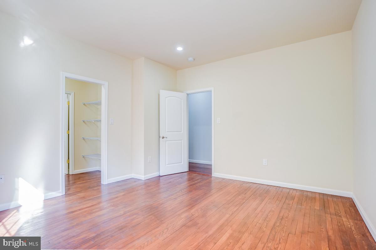 8513 THOMAS DR, MANASSAS, Virginia 20110, 3 Bedrooms Bedrooms, ,2 BathroomsBathrooms,Residential,For sale,8513 THOMAS DR,VAPW2106684 MLS # VAPW2106684