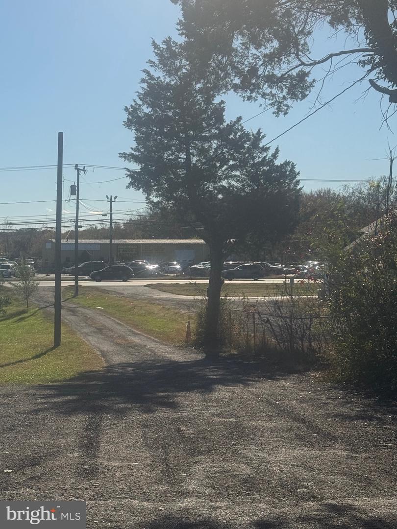 24 VIOLAS LN, FREDERICKSBURG, Virginia 22405, 3 Bedrooms Bedrooms, ,1 BathroomBathrooms,Residential,For sale,24 VIOLAS LN,VAST2043828 MLS # VAST2043828 24 VIOLAS LN, FREDERICKSBURG, Virginia 22405, 3 Bedrooms Bedrooms, ,1 BathroomBathrooms,Residential,For sale,24 VIOLAS LN,VAST2043828 MLS # VAST2043828