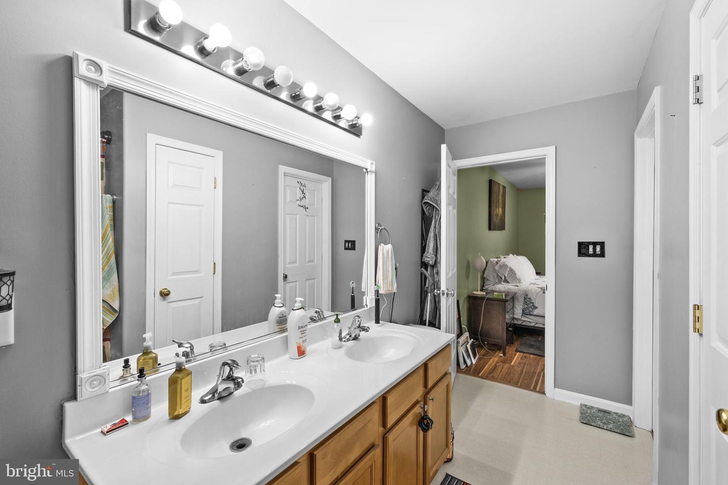 209 NORFOLK DR, RUTHER GLEN, Virginia 22546, 3 Bedrooms Bedrooms, ,2 BathroomsBathrooms,Residential,For sale,209 NORFOLK DR,VACV2009062 MLS # VACV2009062